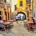 Internotre Luxury Bari