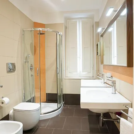 Internotre Luxury בארי