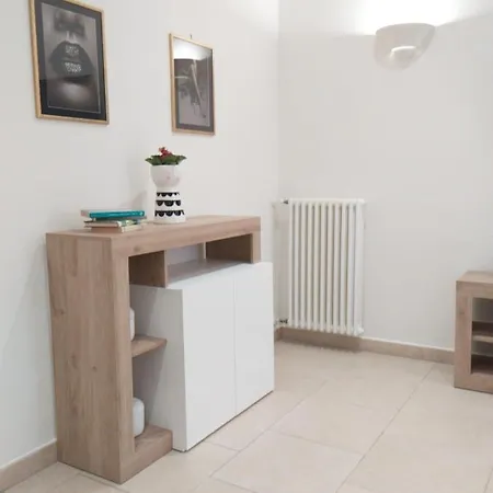 Internotre Luxury Lägenhet
